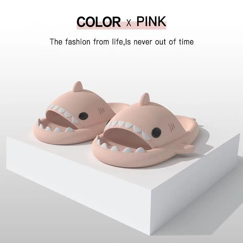 [SG] Adult Couple Hot Selling Cartoon Shark Slippers Indoor and Outdoor  情侣拖鞋 踩屎感拖鞋
